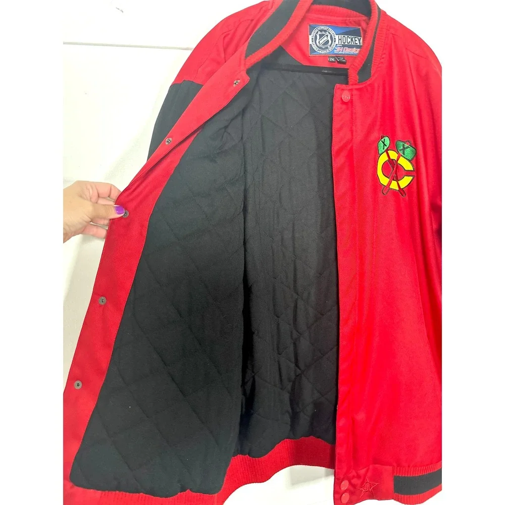 NHL‎ Chicago Blackhawks Two Hit Poly Twill Mens 2XL Bomber Varsity polyester
